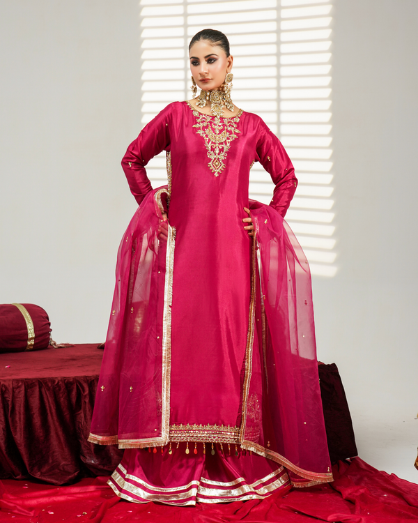 Fuchsia Pink And Gold - Eemans Collection