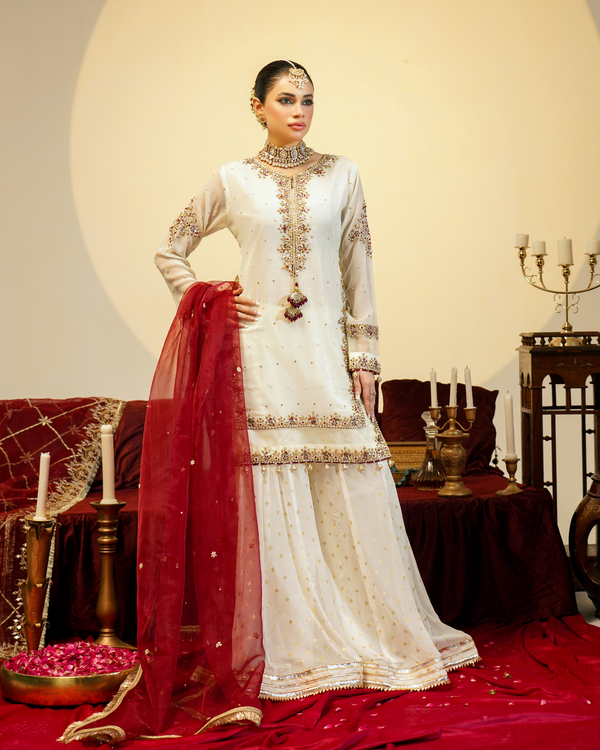 Ivory Crimson Grace - Eemans Collection