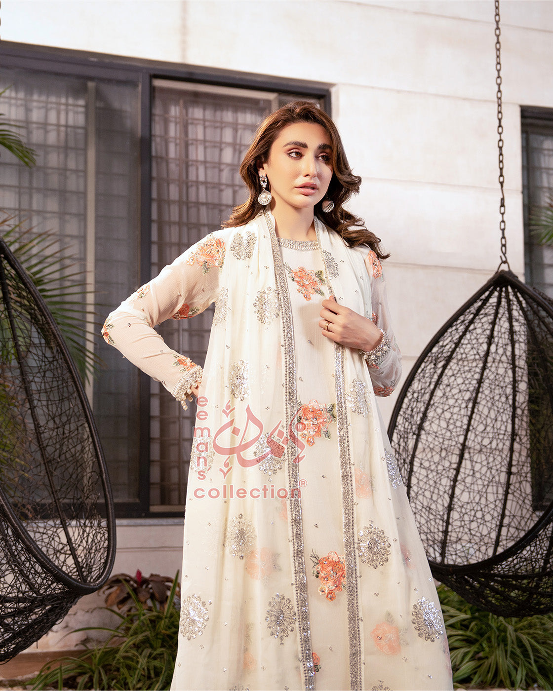 Ivory Peach Bloom Pakistani Designer Suit