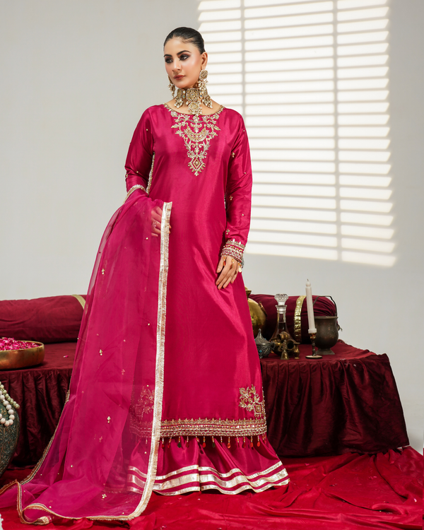 Fuchsia Pink And Gold - Eemans Collection